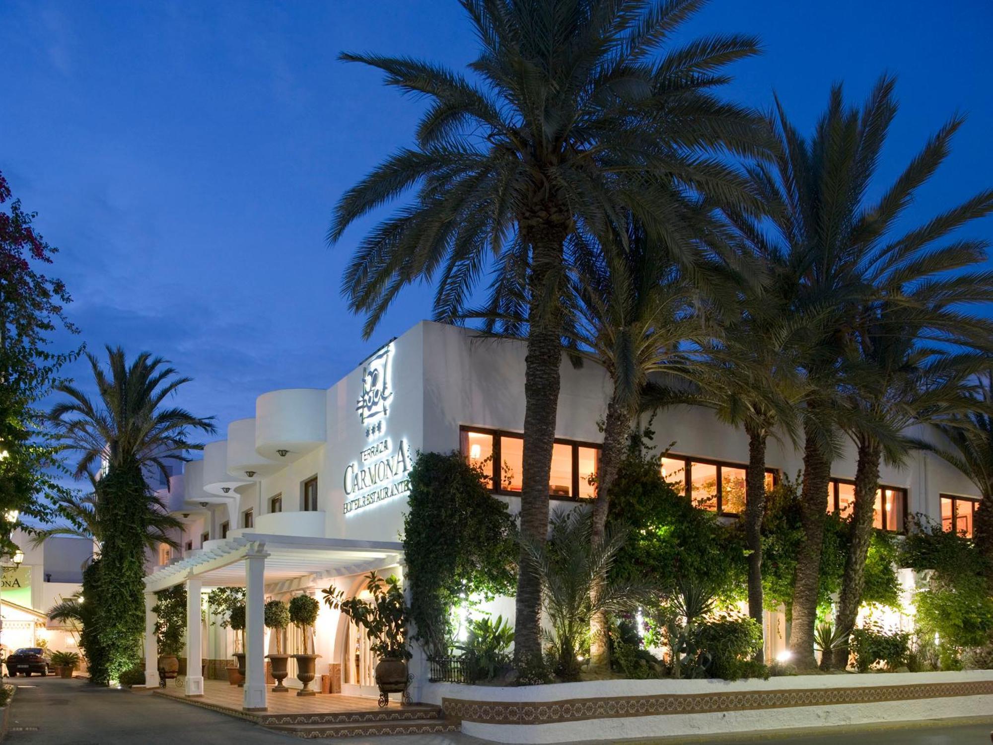 Hotel Terraza Carmona เบรา ภายนอก รูปภาพ